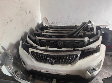 Dismantled parts for the full Changan lineup—low prices; inquiries welcome.