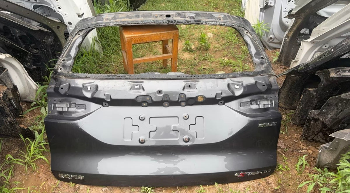 Changan Tailgates from Various Series in Stock