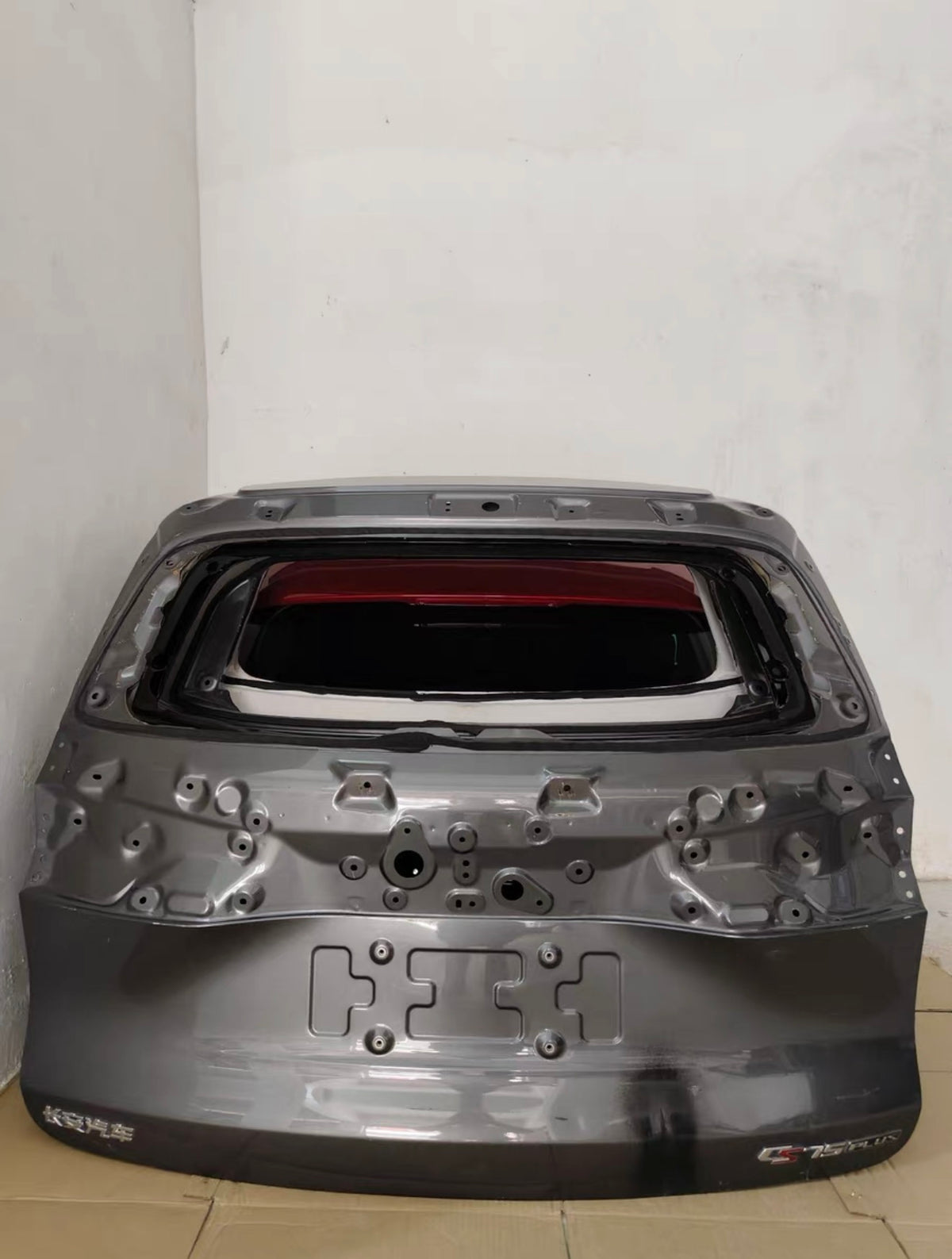Changan Tailgates from Various Series in Stock
